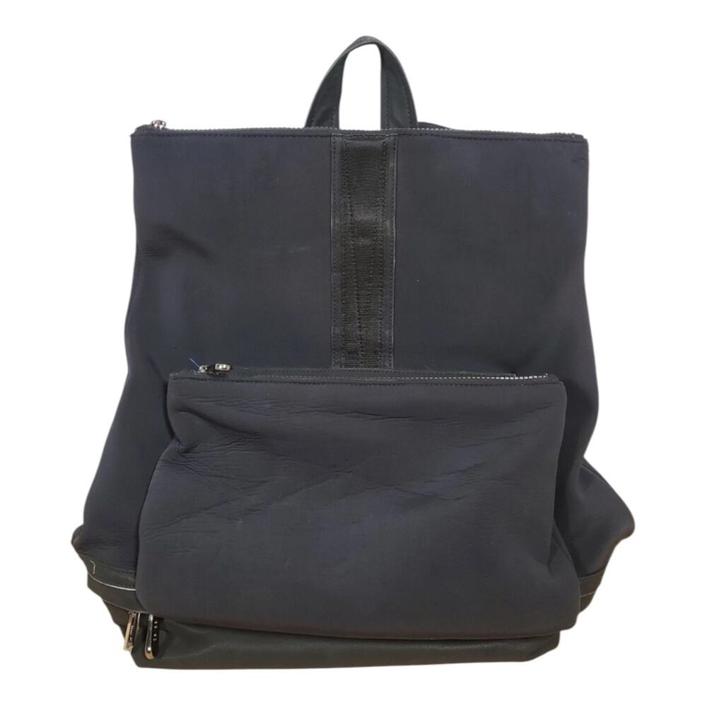 Athleta Caraa Neoprene Convertible Backpack Detachable Handbag Bag Travel